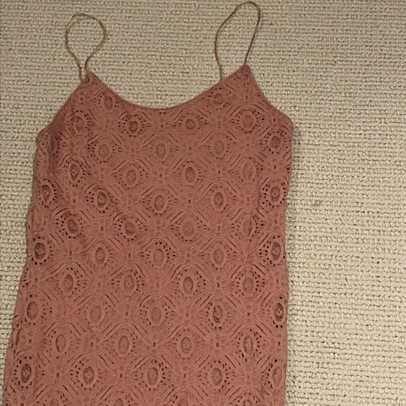 Forever 21 pink lace dress - Picture 2 of 5